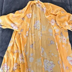 Billabong Yellow Floral Kimono